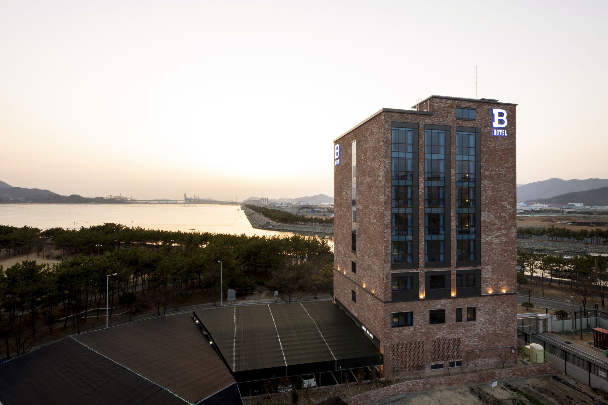Brown-Dot Hotel Shinho Ciudad Metropolitana de Ciudad Metropolitana de Busan Exterior foto